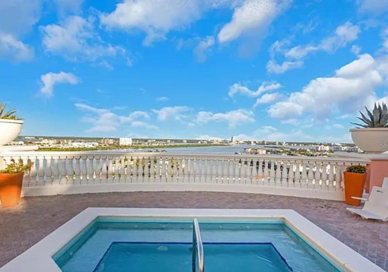 Clearwater Beach Resort Apartment With Oceanview Екстериор снимка